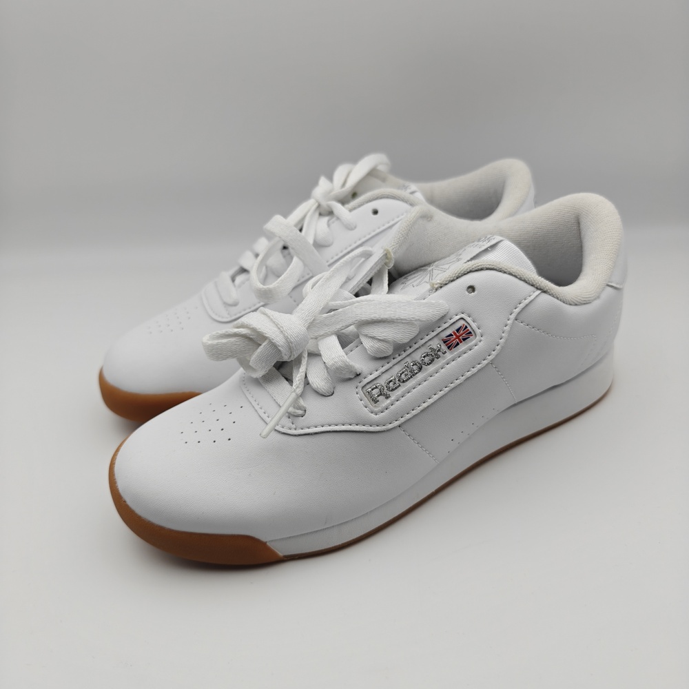 Reebok Shoes Womens Size 6.5 White Classic Leather Sneaker Gum Sole BS8458